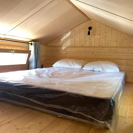 Hotel Tiny House La Ruchette à Sembadel Extérieur photo